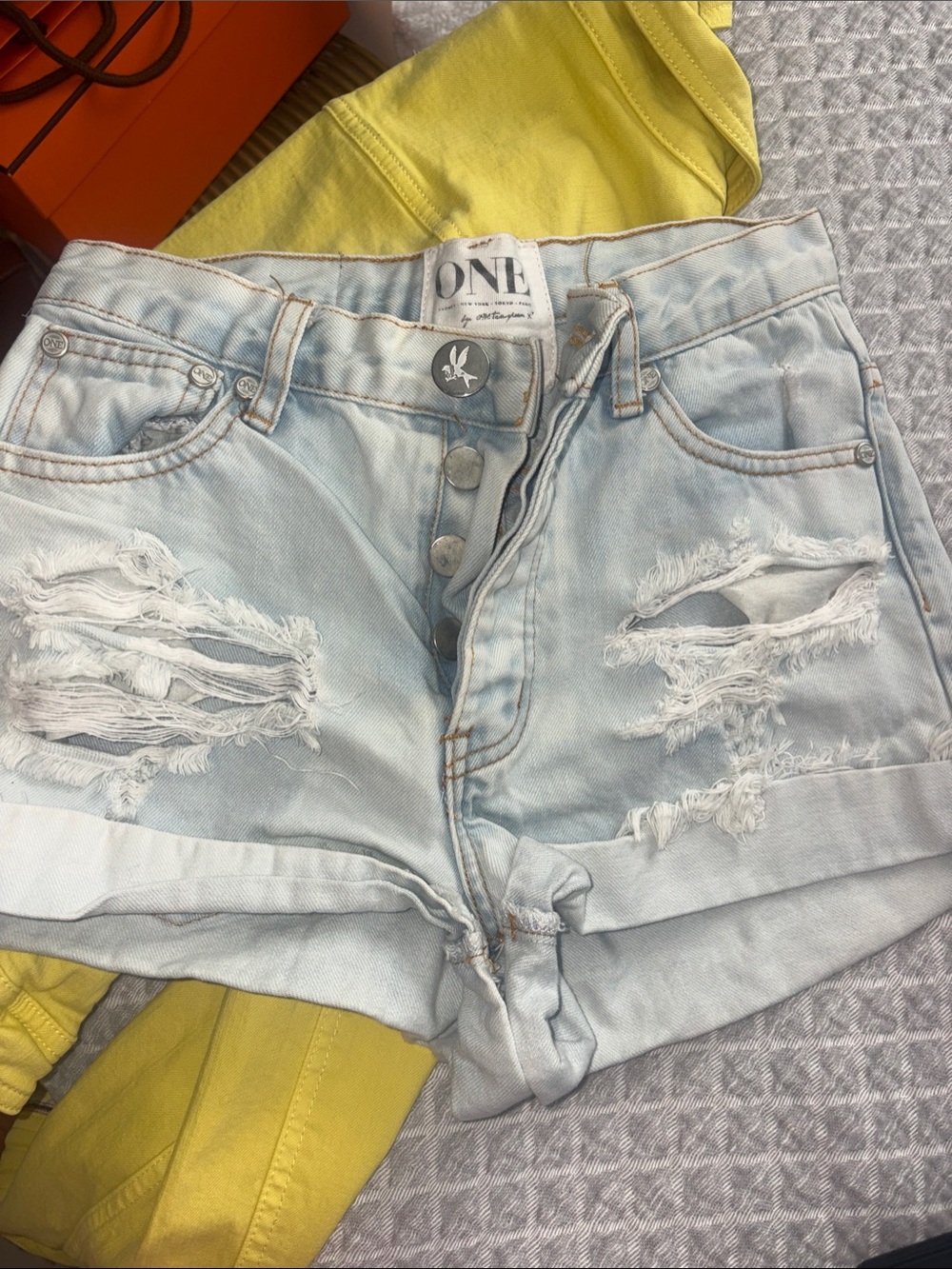 One teaspoon Denim Women's Shorts - Picture 3 of 7